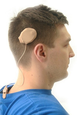 Ear Gear - osłonka z zawieszką na 1 procesor typu ALL-IN-ONE (Rondo, Rondo 2, Rondo 3, Samba, Kanso, Kanso 2)
