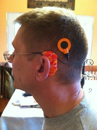 Ear Gear - osłonki na dwa procesory z zawieszką i zaczepem do okularów